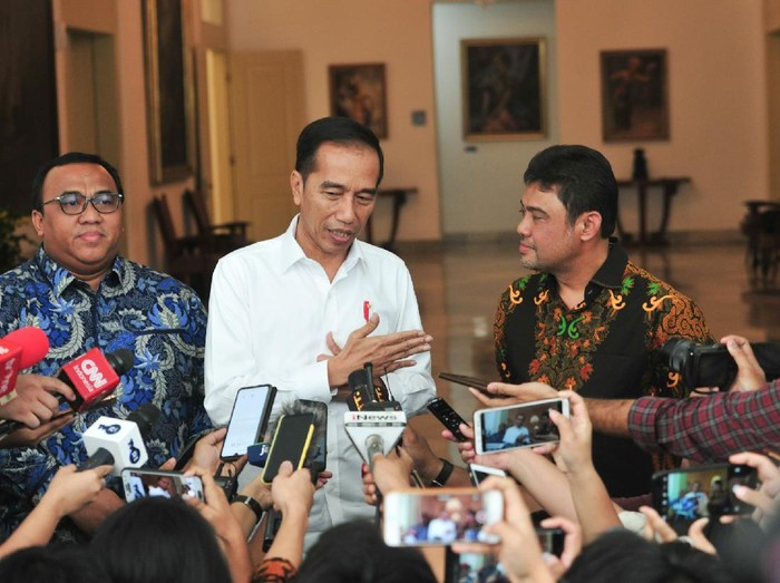 Jokowi bertemu Andi Gani dan Said Iqbal