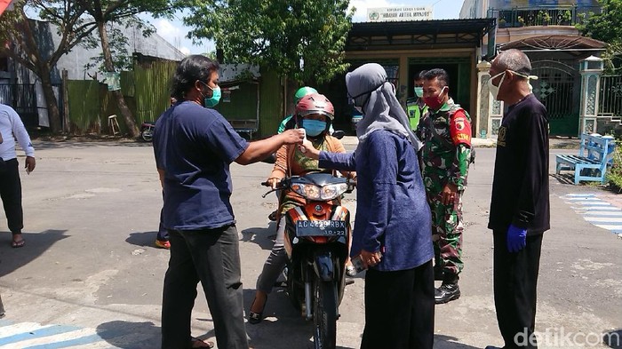 pengetatan akses masuk di kampung tulungagung