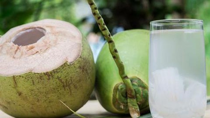 5 kegunaan air kelapa muda bagi masakan lezat anda