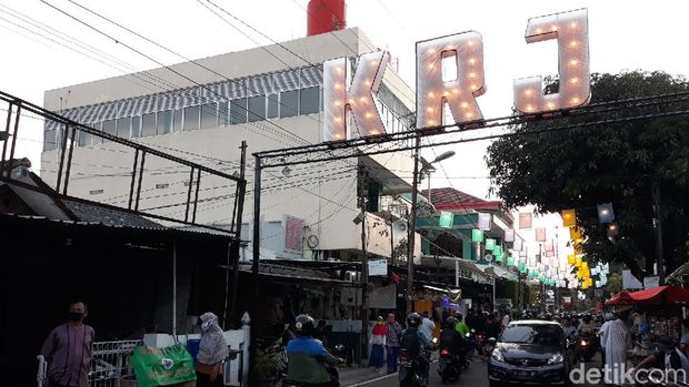 Suasana di Jalan Jogokariyan, Kota Yogyakarta, Jumat (24/4/2020)