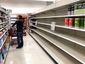 Dear Warga DKI, Tak Perlu Panic Buying Jelang PSBB Total Lagi...