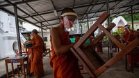Hingga hari ini pemerintah Thailand mencatat total ada 2.839 kasus virus Corona, 2.430 warga sembuh dan 50 warga lainnya meninggal dunia.