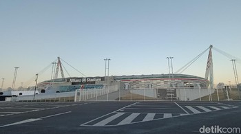 Hasil jepretan kamera ultrawide 8MP di Allianz Stadium, kandang tim sepakbola Juventus (Fitraya Ramadhanny/detikcom)