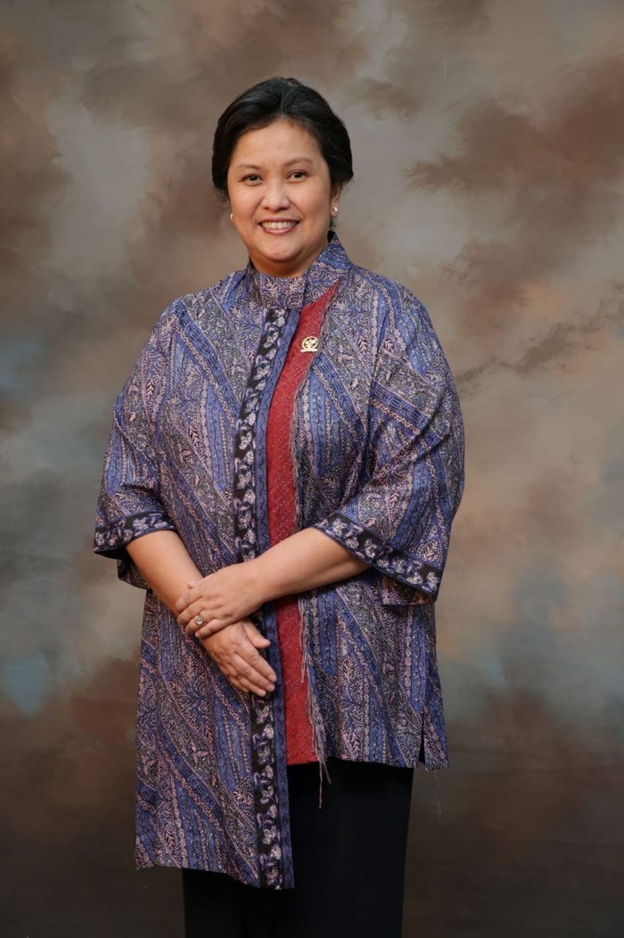 Lestari Moerdijat