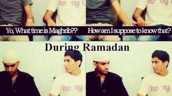 Begitu masuk bulan puasa mendadak hafal jadwal salat Magrib. Foto: via 9Gag