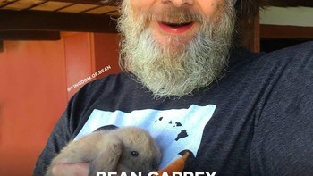 Jim Carrey jadi Bean Carrey, beda tipis sih. Foto: Instagram @kingdom.of.bean