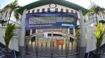 Pengumuman, Masjid Ini Ditutup!