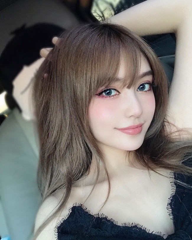 Berbagi postingan panjang di Weibo, Grace Chow merinci perselingkuhan Show Luo dengan banyak wanita. Ia mengatakan bahwa mereka putus beberapa saat yang lalu tetapi menyimpan  berita ini di tengah pandemi virus corona. Foto: Instagram
