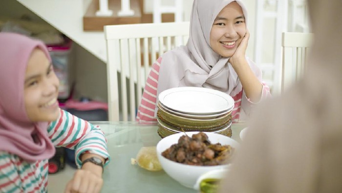 Tidak Direkomendasikan Segera Makan Berat Dikala Berbuka, Ini Alasannya Tidak Direkomendasikan Segera Makan Berat Dikala Berbuka, Ini Alasannya
