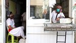 Pedagang Roti di Dubai Bertahan dari Serangan Wabah Corona