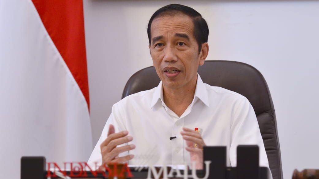 Presiden Jokowi menyebut beberapa daerah sudah mengalami defisit pangan.