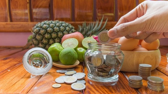 5 Makanan dan Minuman Enak Ini Pernah Jadi Mata Uang