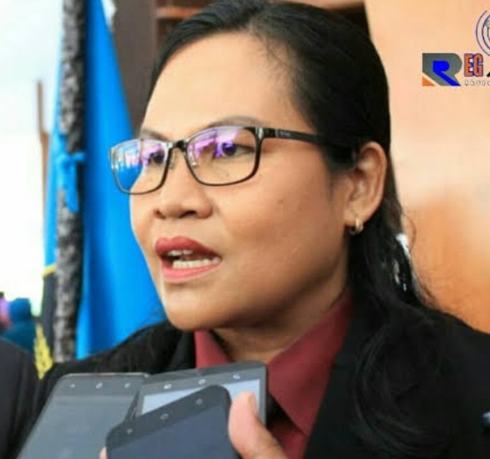 Dirut RSUD Ngudi Waluyo Wlingi, Endah Woro Utami
