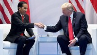 Presiden Jokowi bersalaman dengan Donald Trump. (Foto: Biro Pers Sekretariat Presiden)