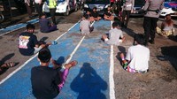 Baik pelaku dan penonton terlebih dahulu diberikan bimbingan serta edukasi akan bahaya balapan liar bagi diri sendiri juga pengguna jalan lain, serta menimbulkan keresahan di lingkungan masyarakat. 