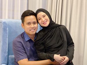 Lahir di Tengah Pandemi Corona, Bayi Chacha Frederica Pakai Face Shield