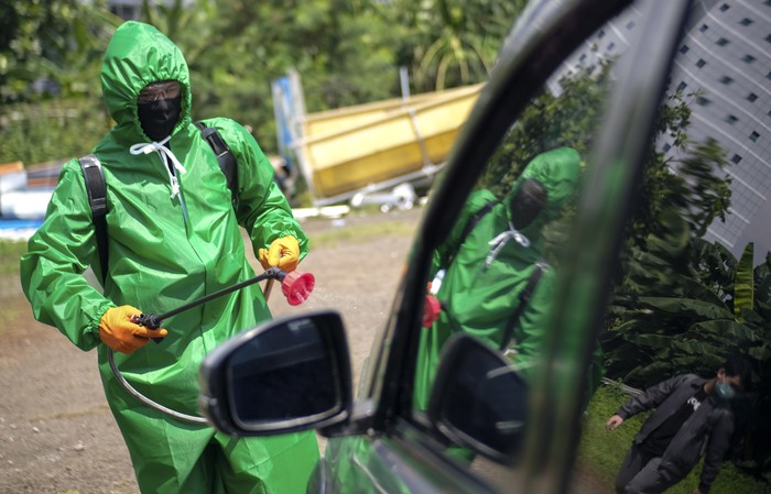 Bagian ini upaya untuk memastikan mitra pengemudi (driver) aplikator karya anak bangsa itu semakin aman di tengah pandemi Covid-19.