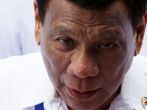 Duterte Ancam Habisi Pemberontak Komunis Lewat Darurat Militer
