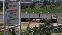 Seperti diketahui, Kawasan Tegalluar ini disebutkan akan menjadi stasiun kereta cepat Jakarta-Bandung.