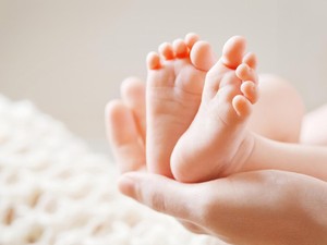 Penting! Omicron Juga Bisa Menyerang Bayi, Kenali Gejalanya