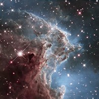 foto ikonik teleskop hubble