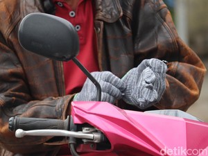 Dear Bikers, Ini Lho 3 Manfaat Sarung Tangan yang Jarang Diketahui