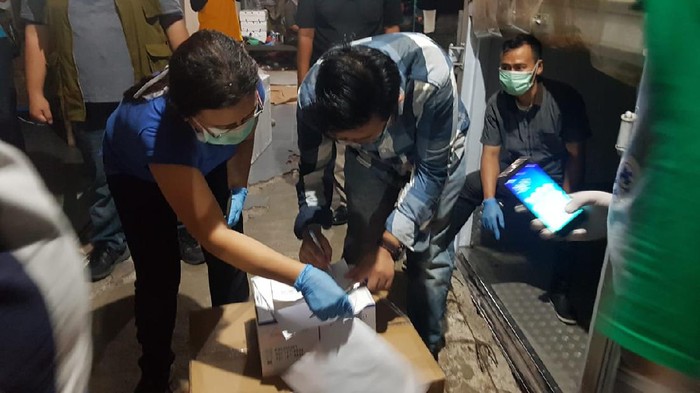 Pemprov Jabar Jemput 21 Ribu Reagen PCR dari Pusat