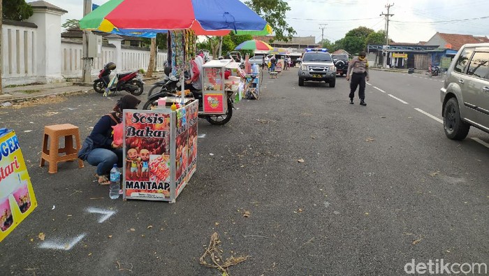 Polisi Ciamis lakukan patroli