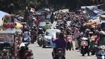 Begini Suasana Pasar di Bandung yang Ramai Didatangi Warga