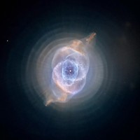 foto ikonik teleskop hubble
