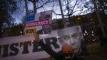 Warga Israel Terapkan Social Distancing Saat Demo PM Netanyahu