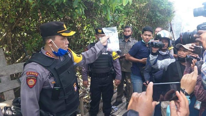 Polresta Palangka Raya gerebek kampung narkoba di daerah Puntun, Pahandut, yang punya sistem keamanan ala markas bandar narkoba Kolombia
