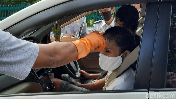 Pemeriksaan kendaraan pemudik yang masuk DIY, 16/4/2020