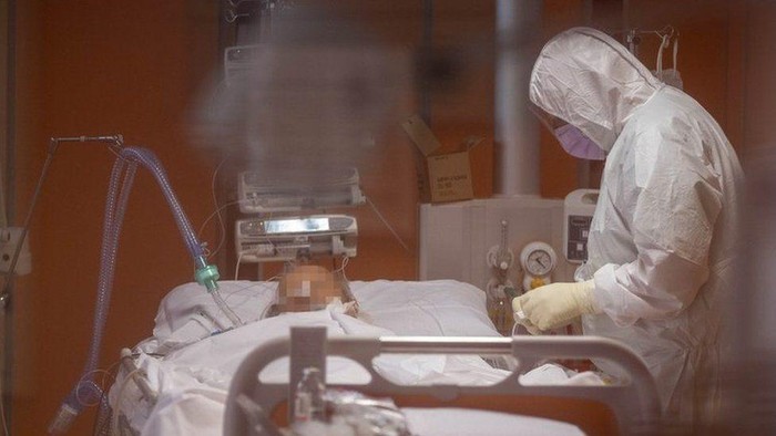 Sebuah kota kecil di Italia berhasil mengatasi penyebaran virus corona dengan eksperimen yang tak ada duanya di dunia Sebuah kota kecil di Italia berhasil mengatasi penyebaran virus corona dengan eksperimen yang tak ada duanya di dunia