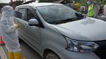 Cegah Mudik, Petugas Lakukan Penyekatan di Exit Tol Serang Timur