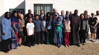 Tak hanya bertujuan membuat komunitas dan akomodasi murah yang terjangkau bagi semua orang, Imam Fateen dan masjidnya juga kerap mengumpulkan ratusan sukarelawan untuk menghadirkan acara amal bersama organisasi Islamic Relief USA.