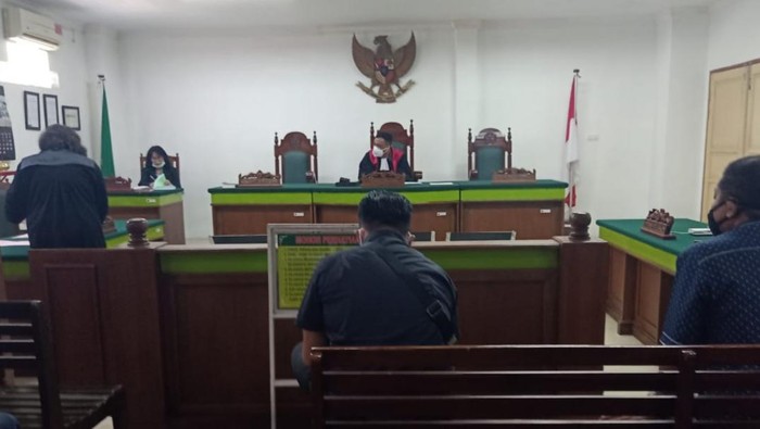 Sidang pembacaan tuntutan untuk Wakil Ketua DPD I Golkar Sulsel, Risman Pasigai.