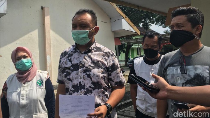Humas Gugus Tugas Percepatan Penanganan COVID-19 Mojokerto dr Langit Kresna Janitra