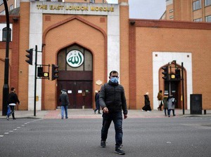 Buka Bersama Masjid di Inggris Dialihkan untuk Warga yang Membutuhkan