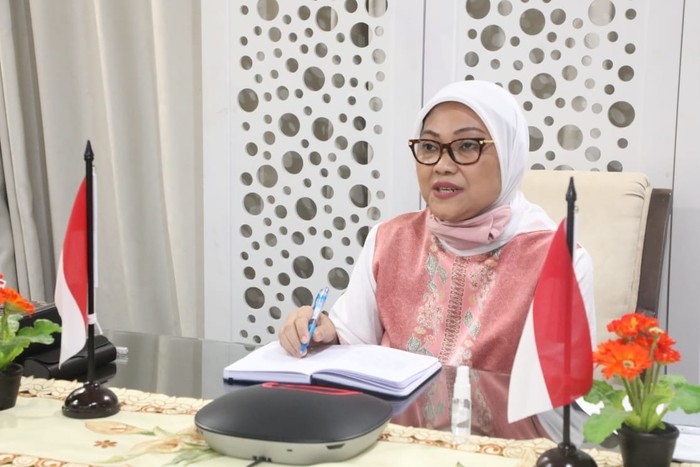 Menaker Ida Fauziyah
