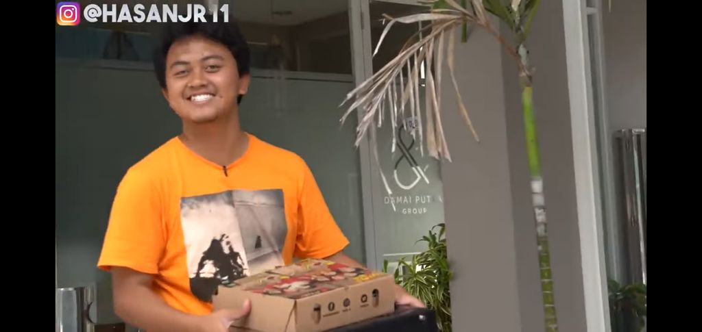 prank buka puasa tukar uang