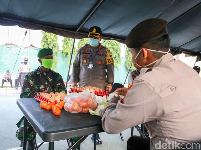Wabah Corona memberi dampak ekonomi terhadap semua lapisan masyarakat. Tak terkecuali di Kabupaten Jombang.