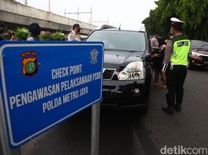 Terbongkarnya Penyelundupan Pemudik di Perbatasan Jakarta-Jawa