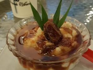 Bubur Saus Kurma, Takjil Buka Puasa yang Menyehatkan