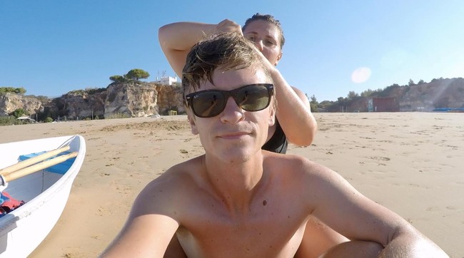 Keduanya akhirnya memutuskan untuk mengalihkan tujuan mereka dan pergi ke Saint Vincent. Mereka lalu menggunakan GPS sebagai bukti telah mengasingkan diri selama hampir sebulan. Foto: Facebook Sailing Kittiwake