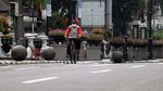 Potret Jalan Asia Afrika yang Lengang saat PSBB Bandung