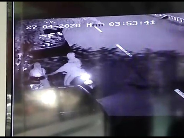 Begal beraksi di kawasan Balai Kota Solo, Senin (27/4/2020).