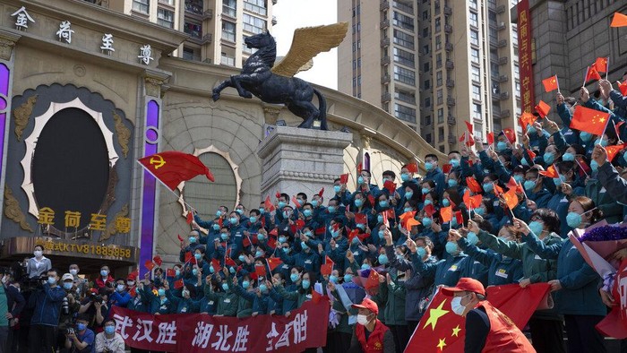 Otoritas Negara China mengumumkan bahwa seluruh pasien virus Corona di Wuhan, yang menjadi titik nol pandemi global ini telah dipulangkan dari rumah sakit.