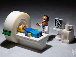 Kreatif! Ciptakan Dunia Miniatur dengan Mainan dan Barang di Rumah