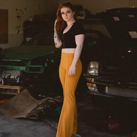 Kirsten sendiri mengaku membuat akun OnlyFans untuk menghasilkan uang tambahan agar bisa membayar utang pendidikan, kredit rumah, dan mulai menabung. Apalagi ia punya mimpi untuk membuka bengkel sendiri dan memiliki mobil balap. Foto: Instagram @ms.reds.wrenching